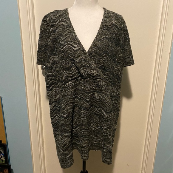 Penningtons Sweaters - PENNINGTONS V-NECK KNITTED SWEATER